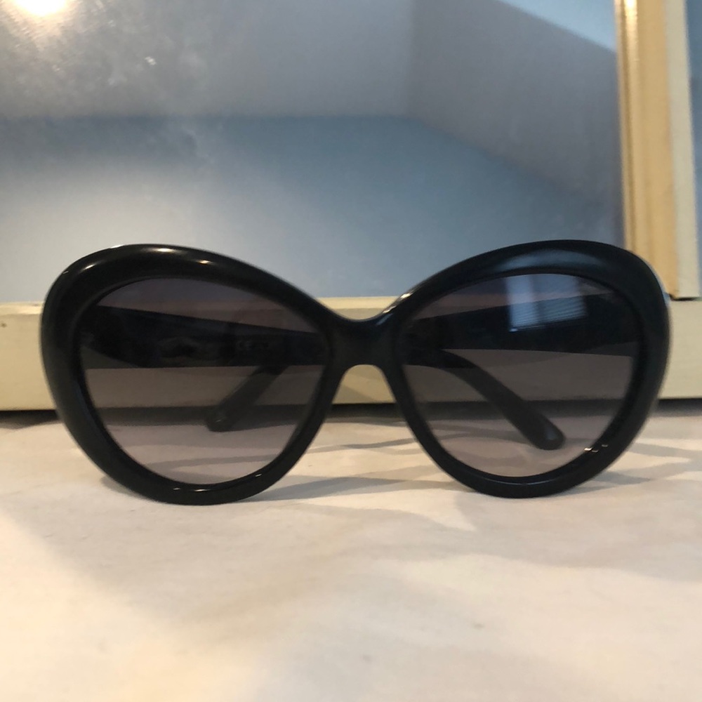 Real jimmy choo sunglasses On sale today only $120